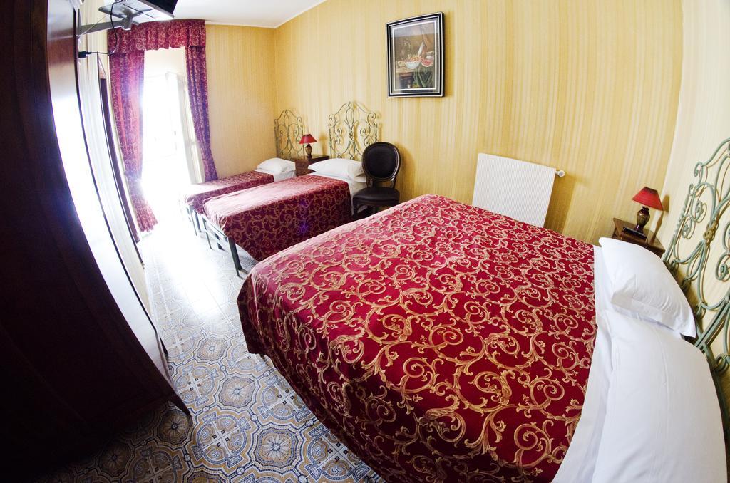 Hotel Villa Maria 나폴리 객실 사진